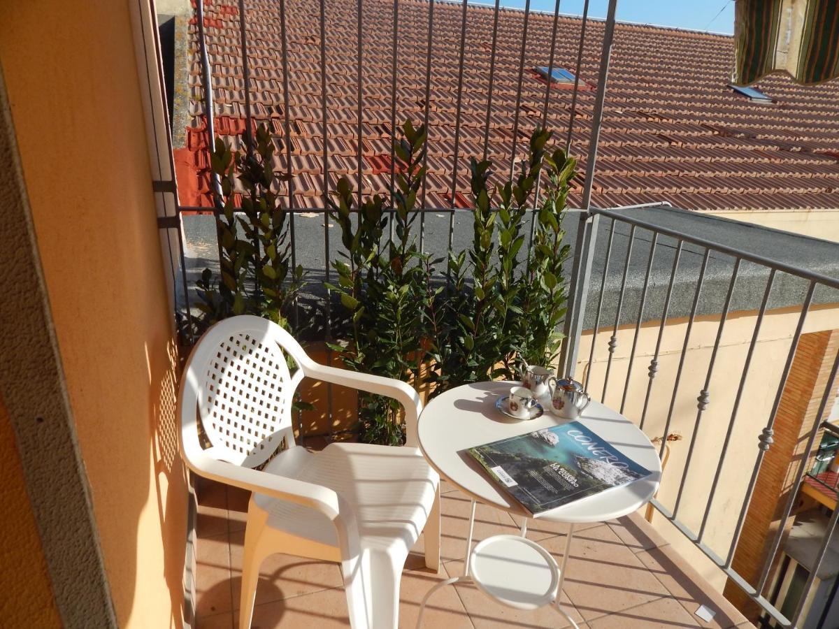 Casa Berta, A Due Passi Dal Mare Apartamento Numana Exterior foto